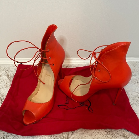 Christian Louboutin’s Megavamp Pumps Size 41 - Picture 9 of 9